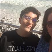 Profesor de inglés para diferentes niveles, desde primaria hasta niveles universitarios. Estudiante de traducción con un C2